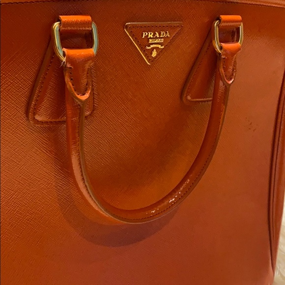 Prada Saffiano Tote Orange - Picture 7 of 16